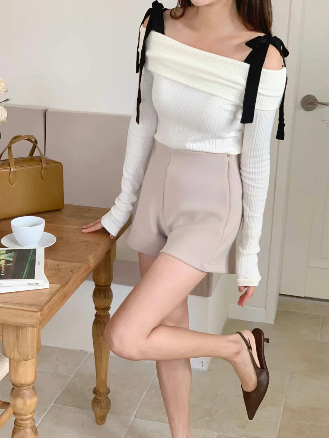 韓國丨蝴蝶結綁帶直紋TOP