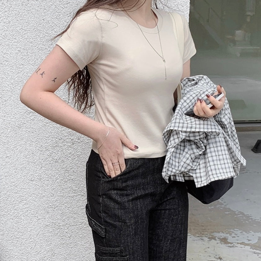 韓國丨SEMI-CROP TEE