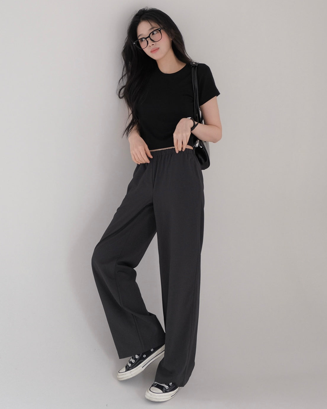韓國丨SEMI-CROP TEE