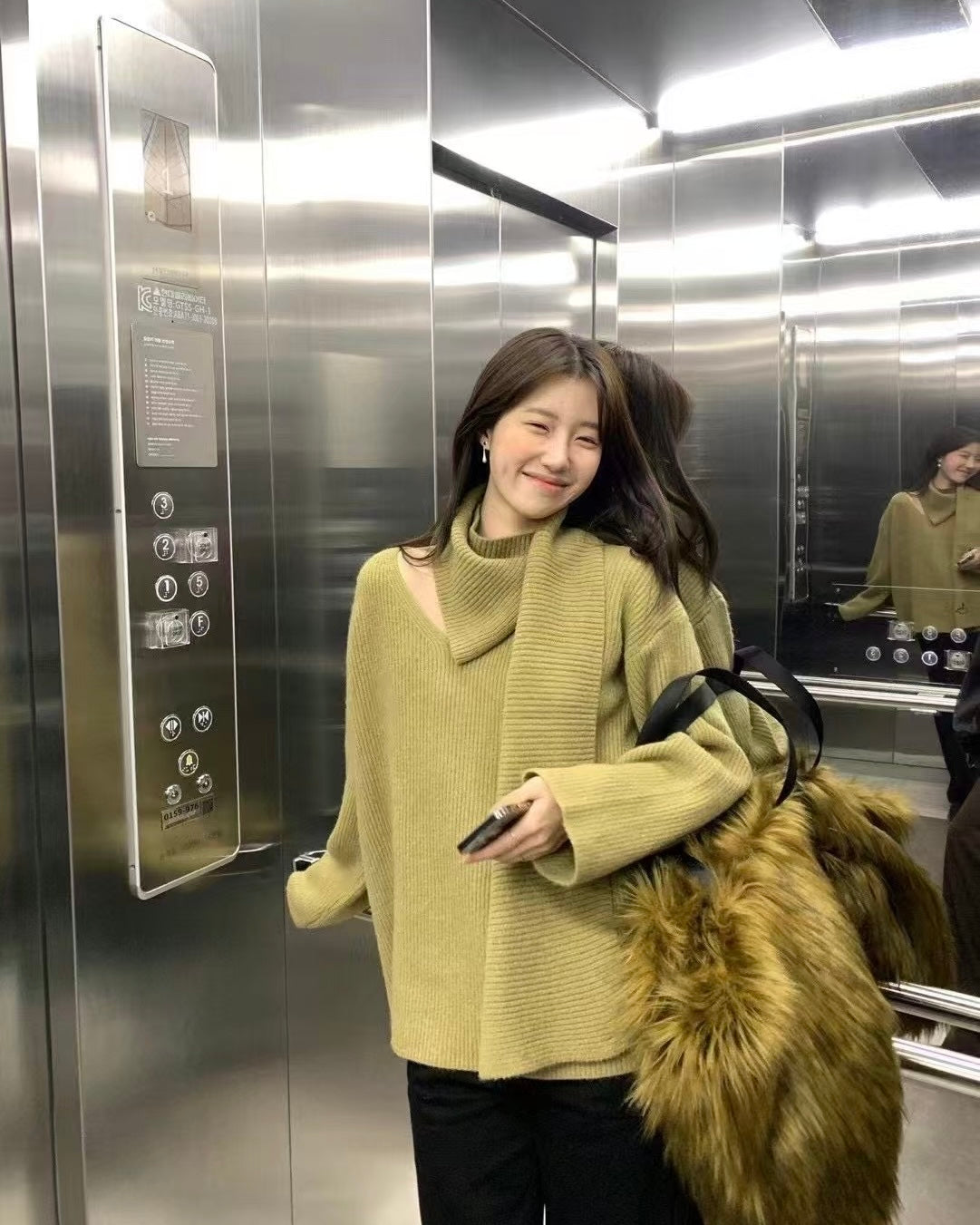 韓國丨寬鬆自帶頸巾針織