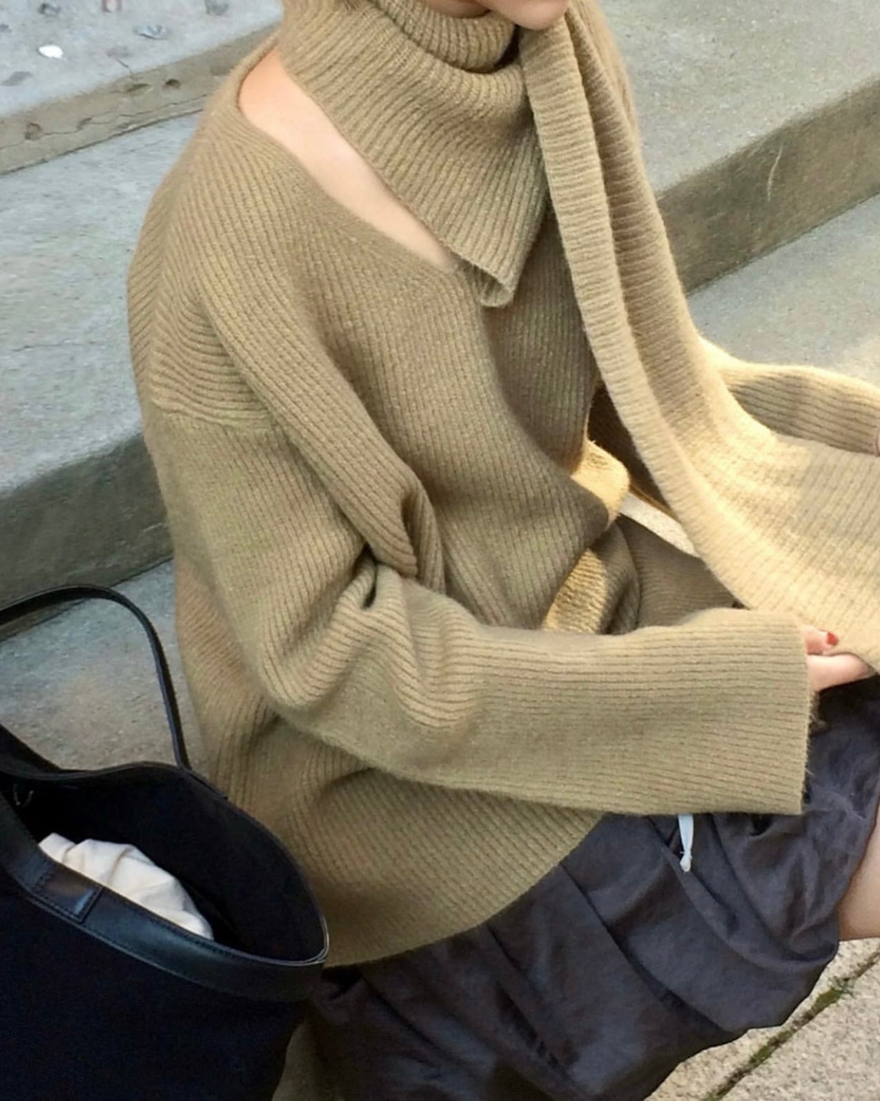 韓國丨寬鬆自帶頸巾針織