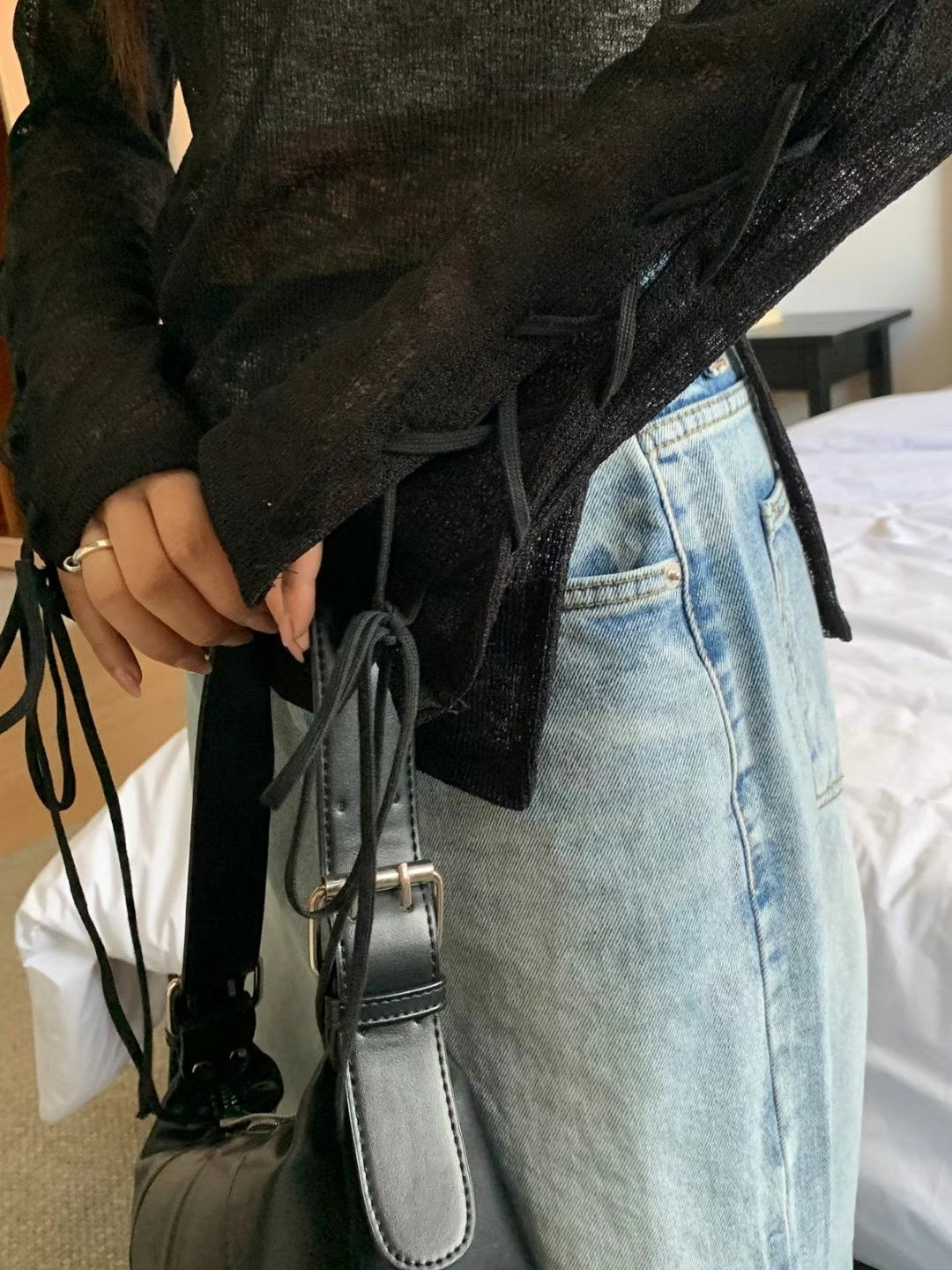韓國丨袖綁帶側開叉TOP