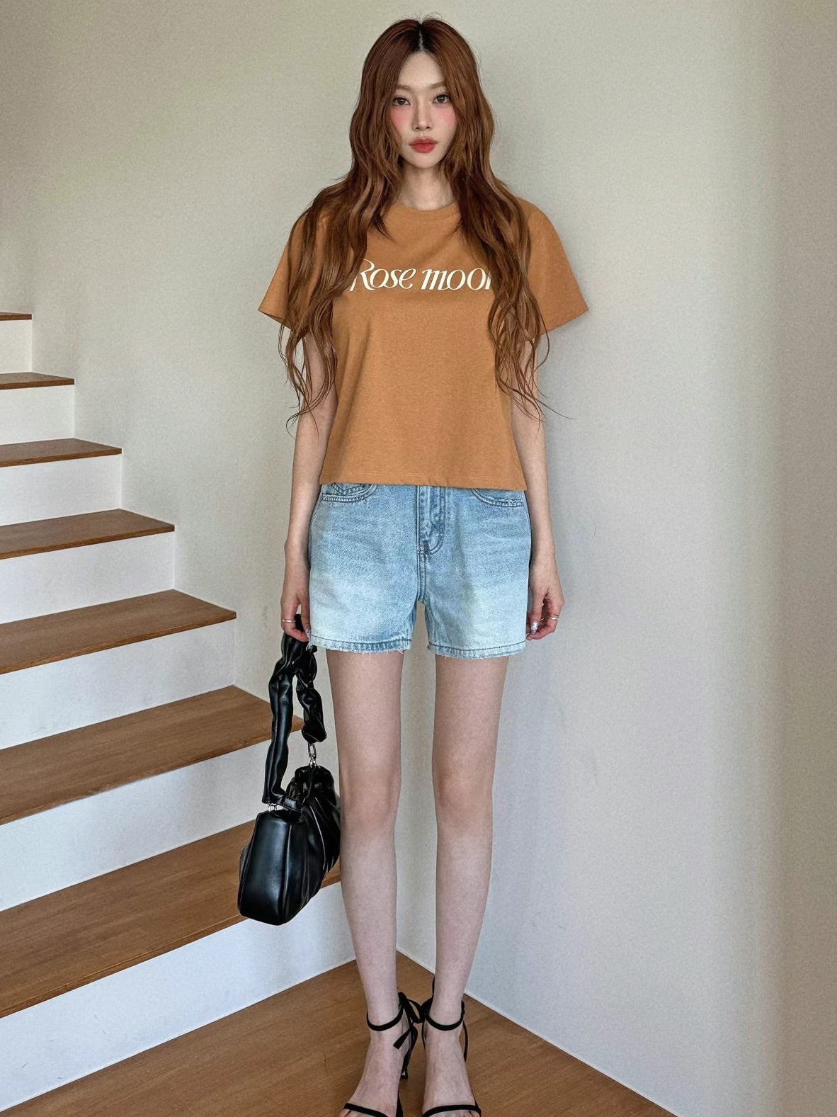 韓國丨ROSE MOON TEE