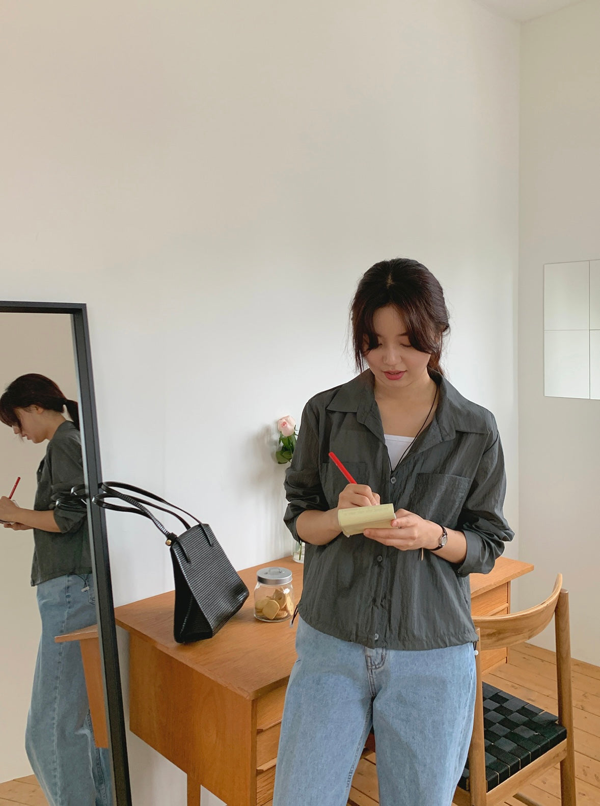 韓國丨V-NECK COLLAR SHIRT