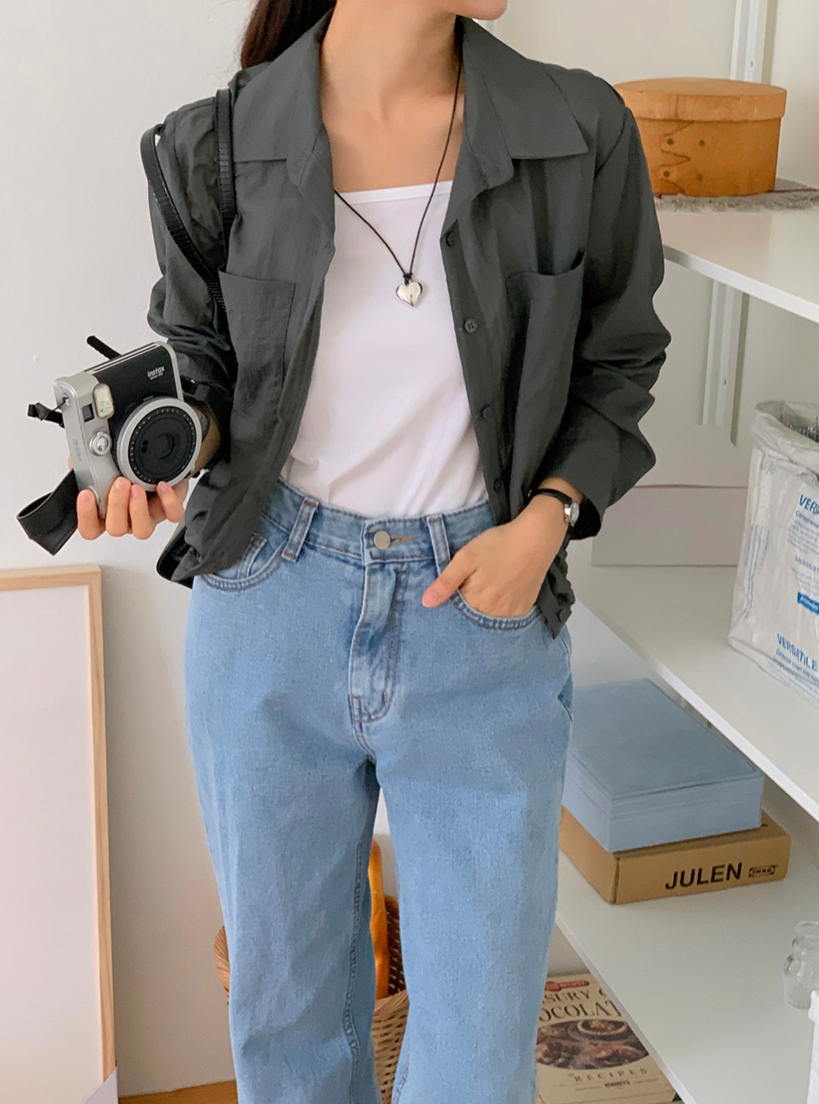 韓國丨V-NECK COLLAR SHIRT