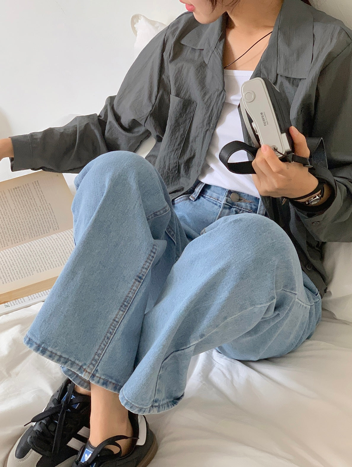 韓國丨V-NECK COLLAR SHIRT