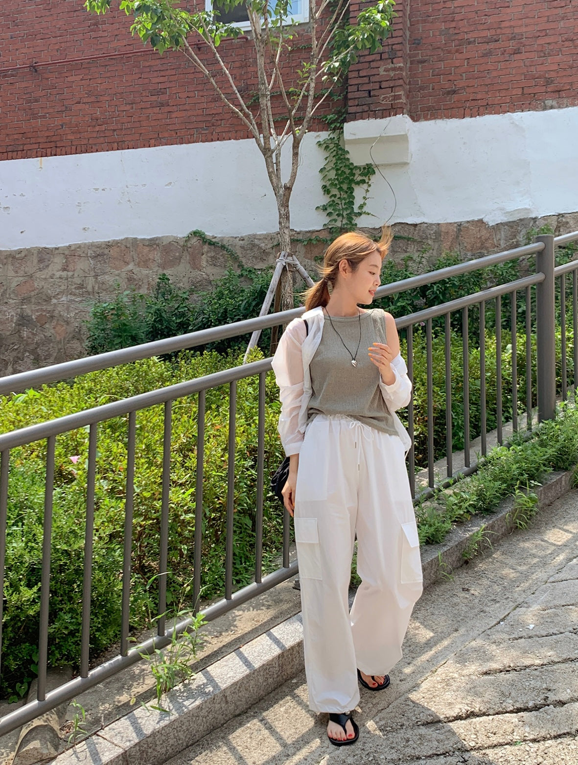 韓國丨V-NECK COLLAR SHIRT