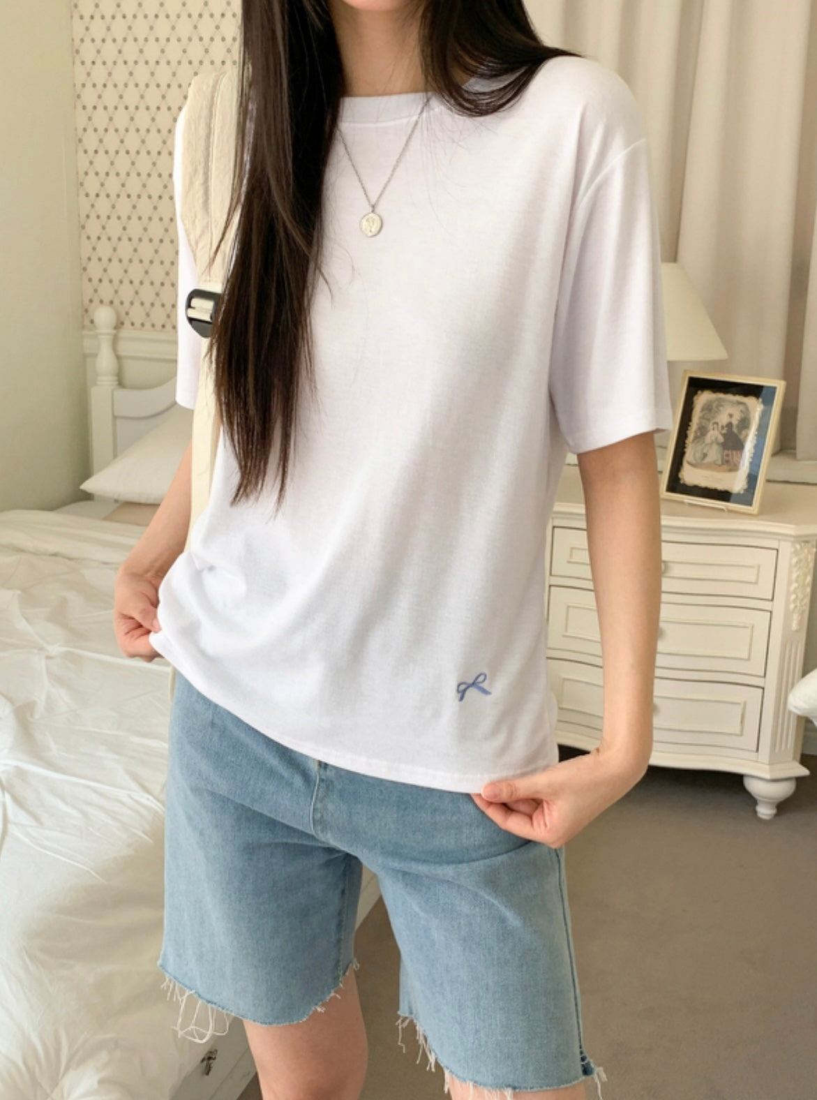 韓國丨蝴蝶結刺繡TEE