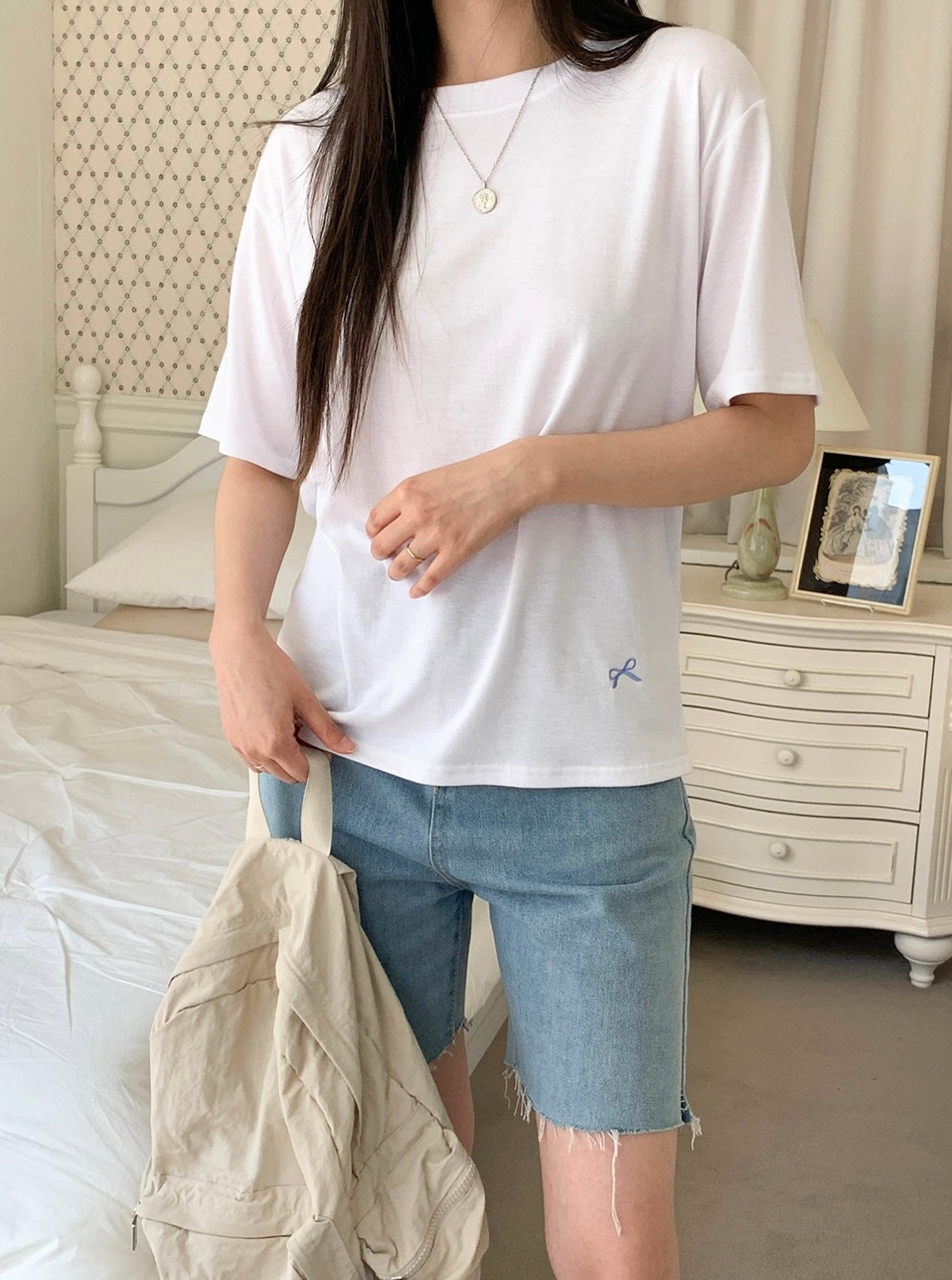 韓國丨蝴蝶結刺繡TEE