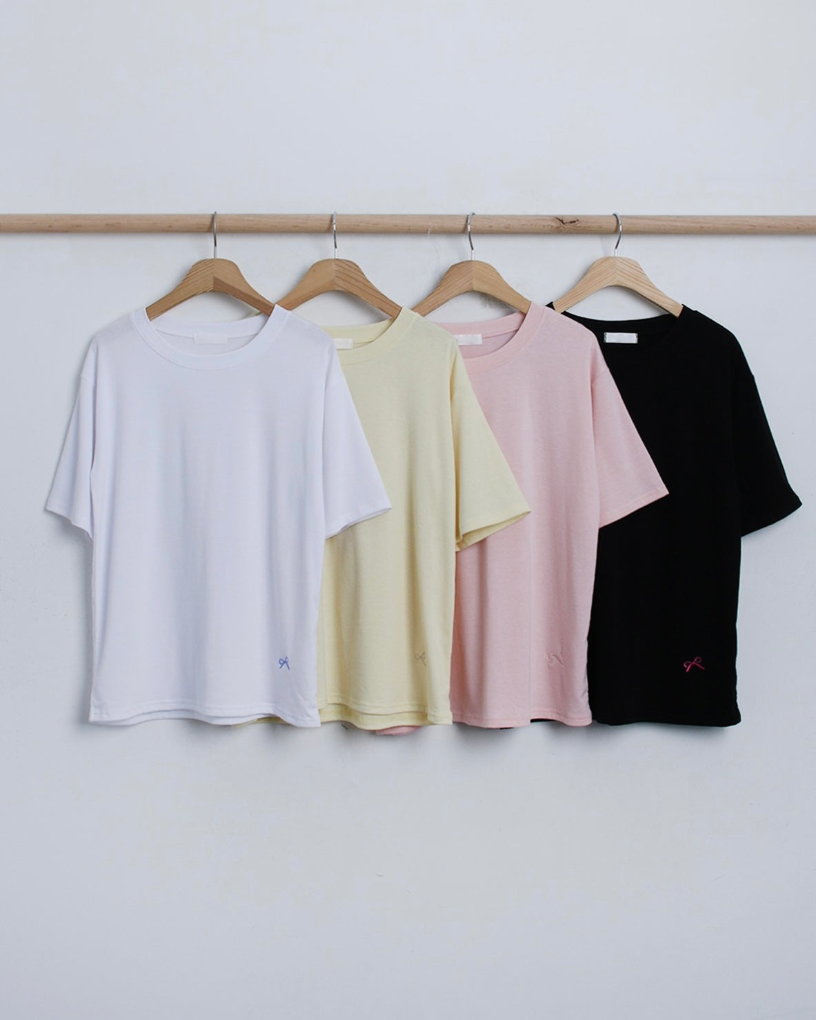韓國丨蝴蝶結刺繡TEE