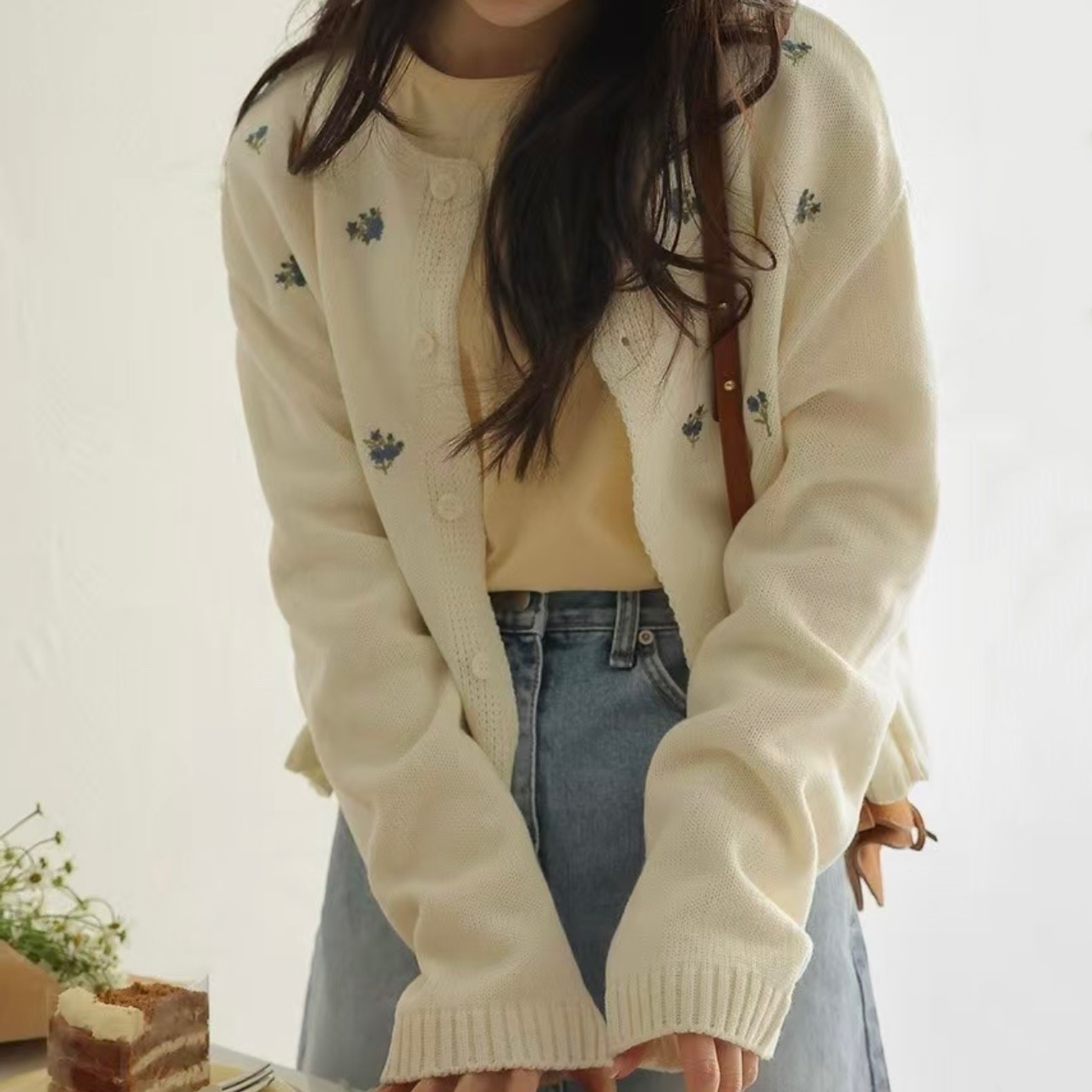 韓國丨花卉刺繡KNIT