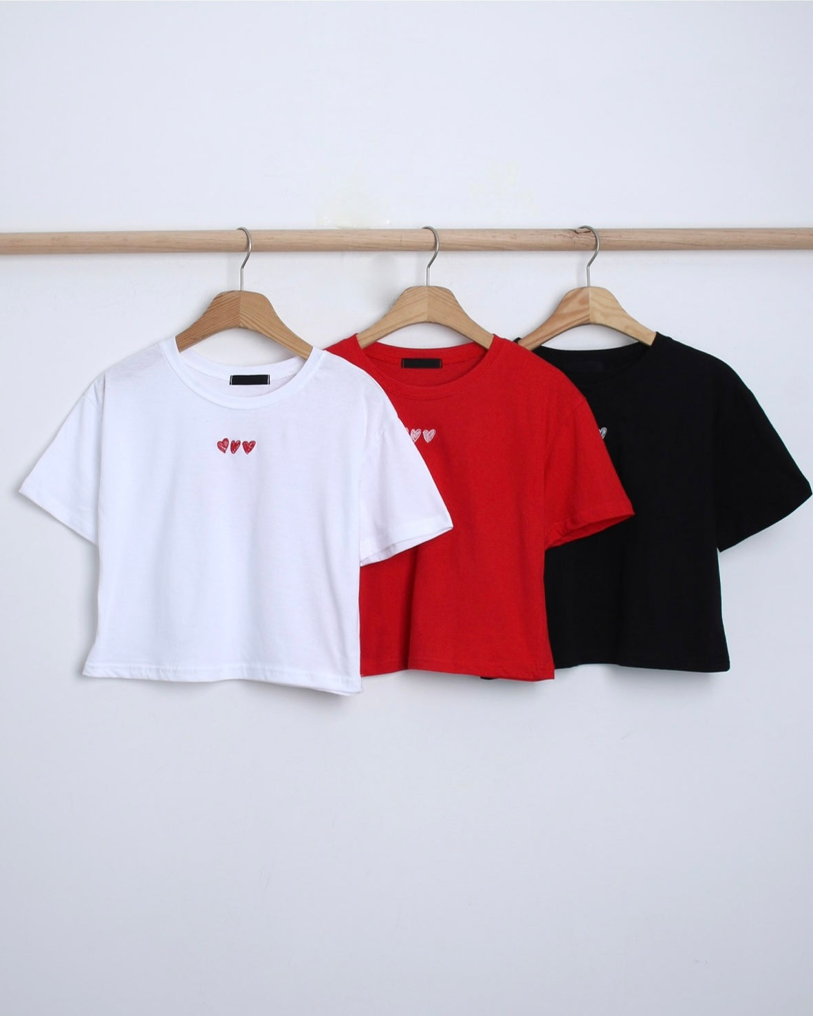 韓國丨HEART CROP TEE