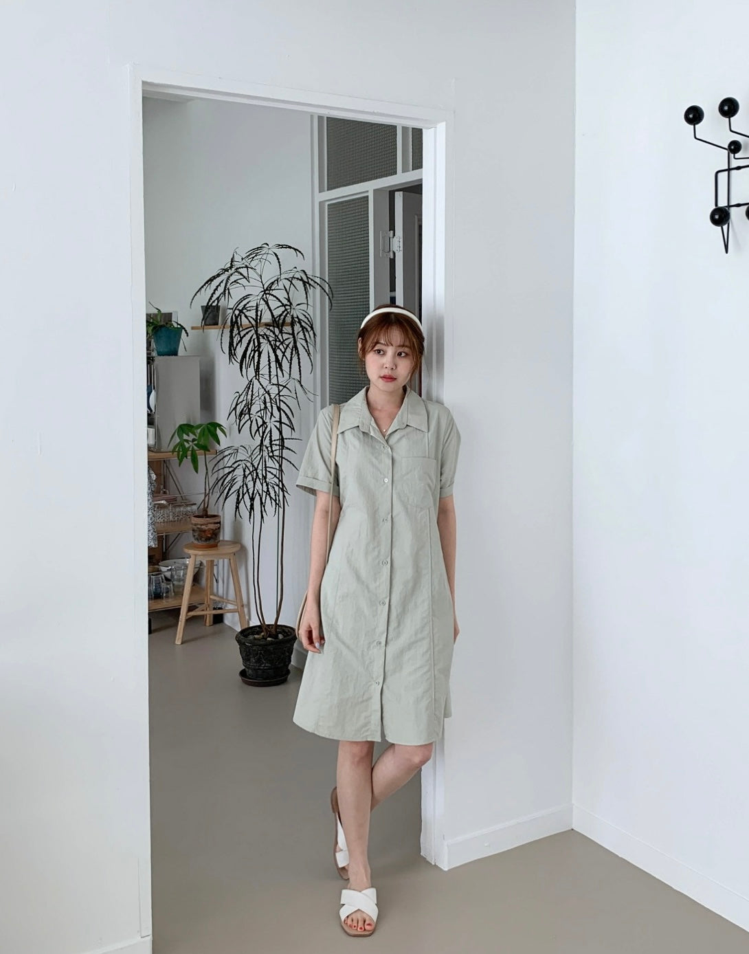 韓國丨COLLAR STRING DRESS