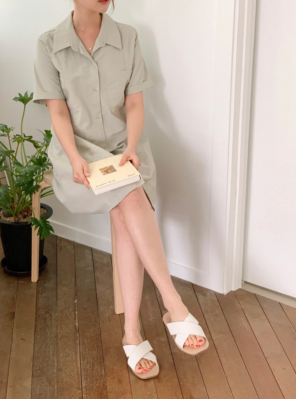 韓國丨COLLAR STRING DRESS