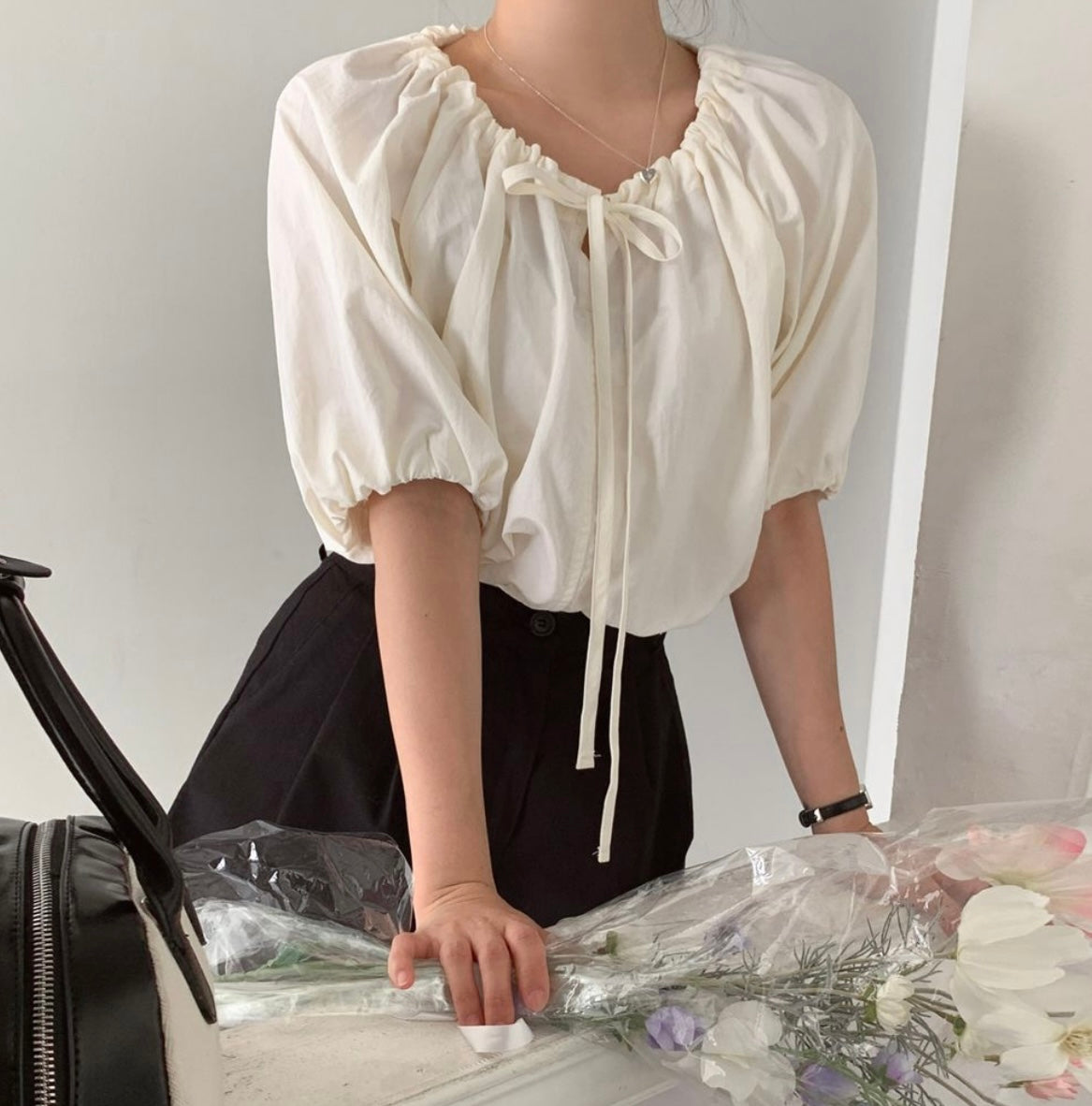 韓國丨PUFF STRING BLOUSE