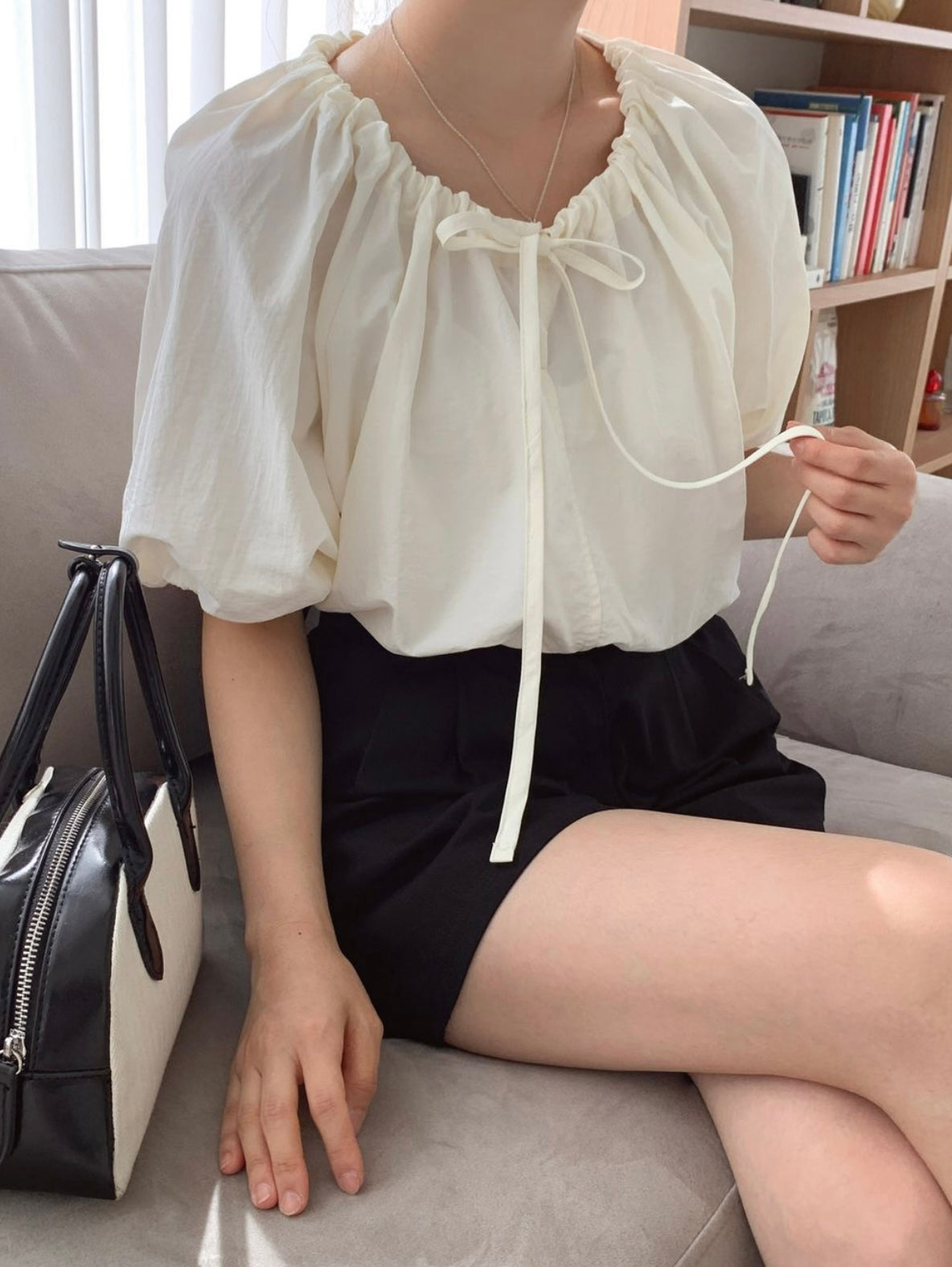 韓國丨PUFF STRING BLOUSE