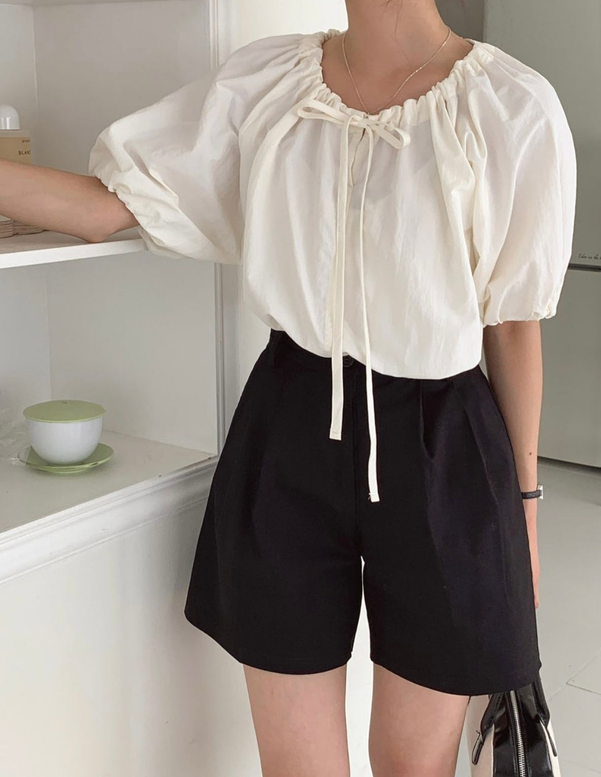 韓國丨PUFF STRING BLOUSE